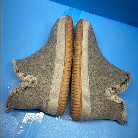 DEARFOAMS Fur Lined Women Bootie Slippers Memory Foam Size 11-12 - Picture 7 of 10